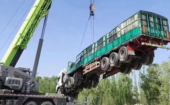 安陆道路脱困救援案例